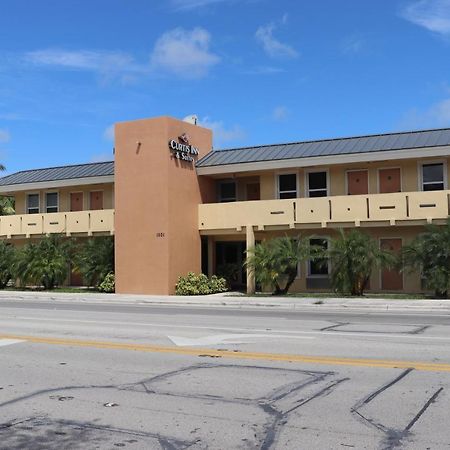 هوليوود Curtis Inn & Suites المظهر الخارجي الصورة