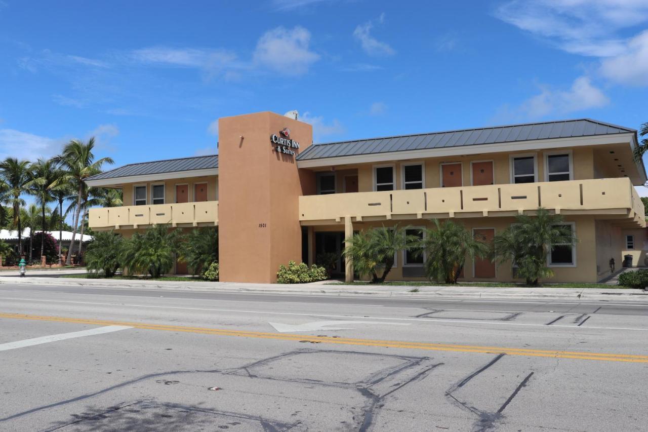 هوليوود Curtis Inn & Suites المظهر الخارجي الصورة