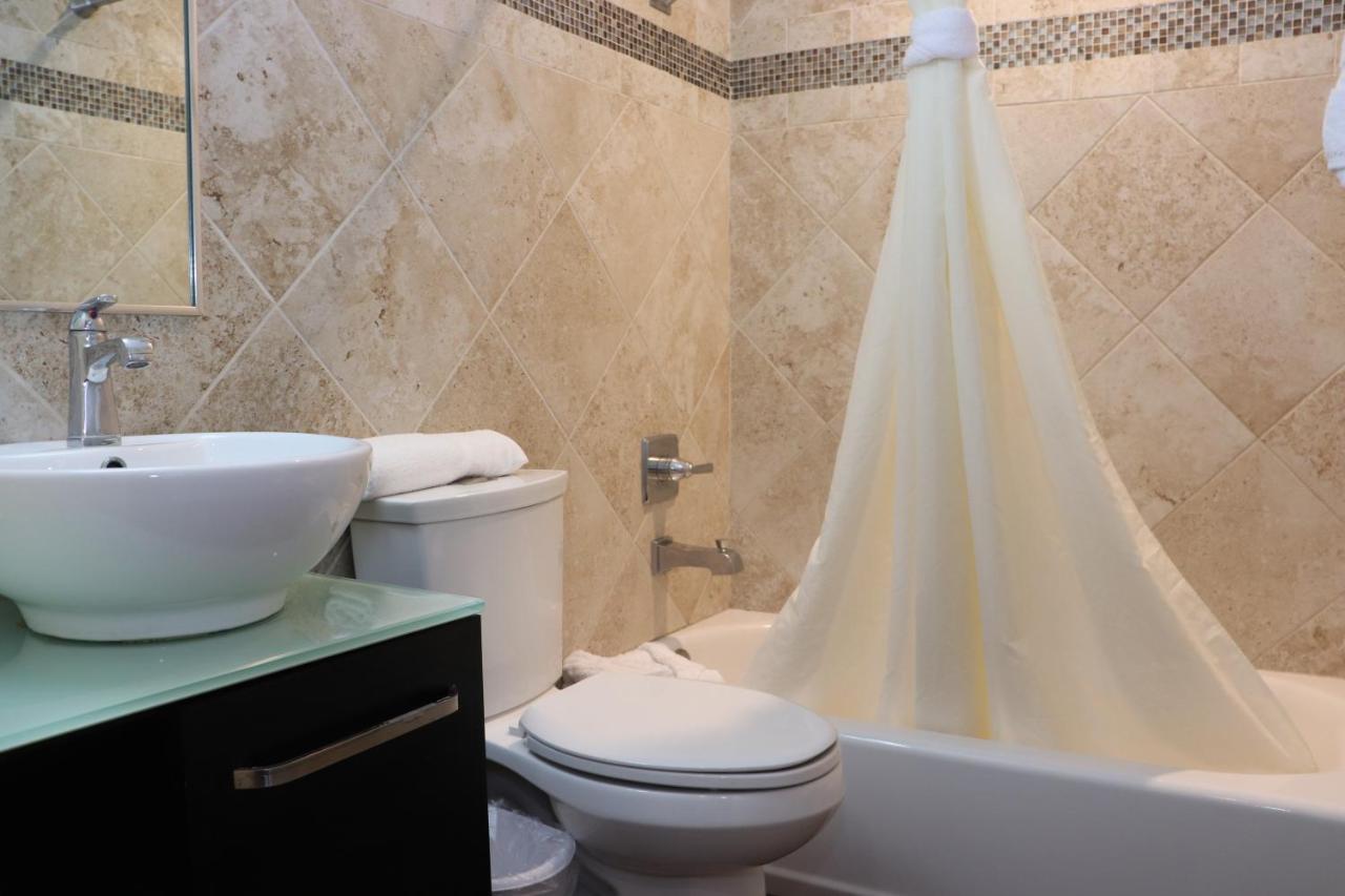 هوليوود Curtis Inn & Suites المظهر الخارجي الصورة