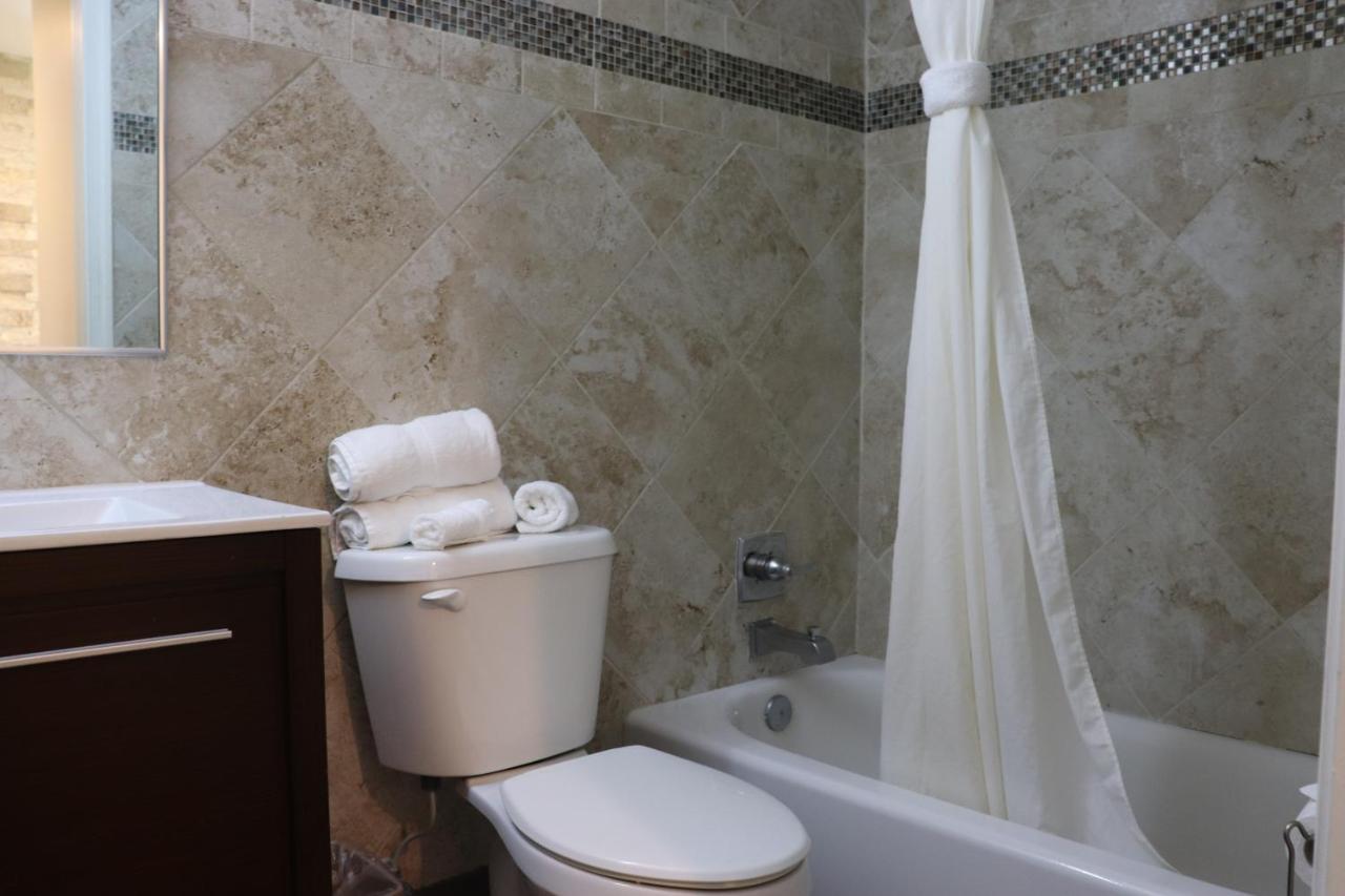 هوليوود Curtis Inn & Suites المظهر الخارجي الصورة